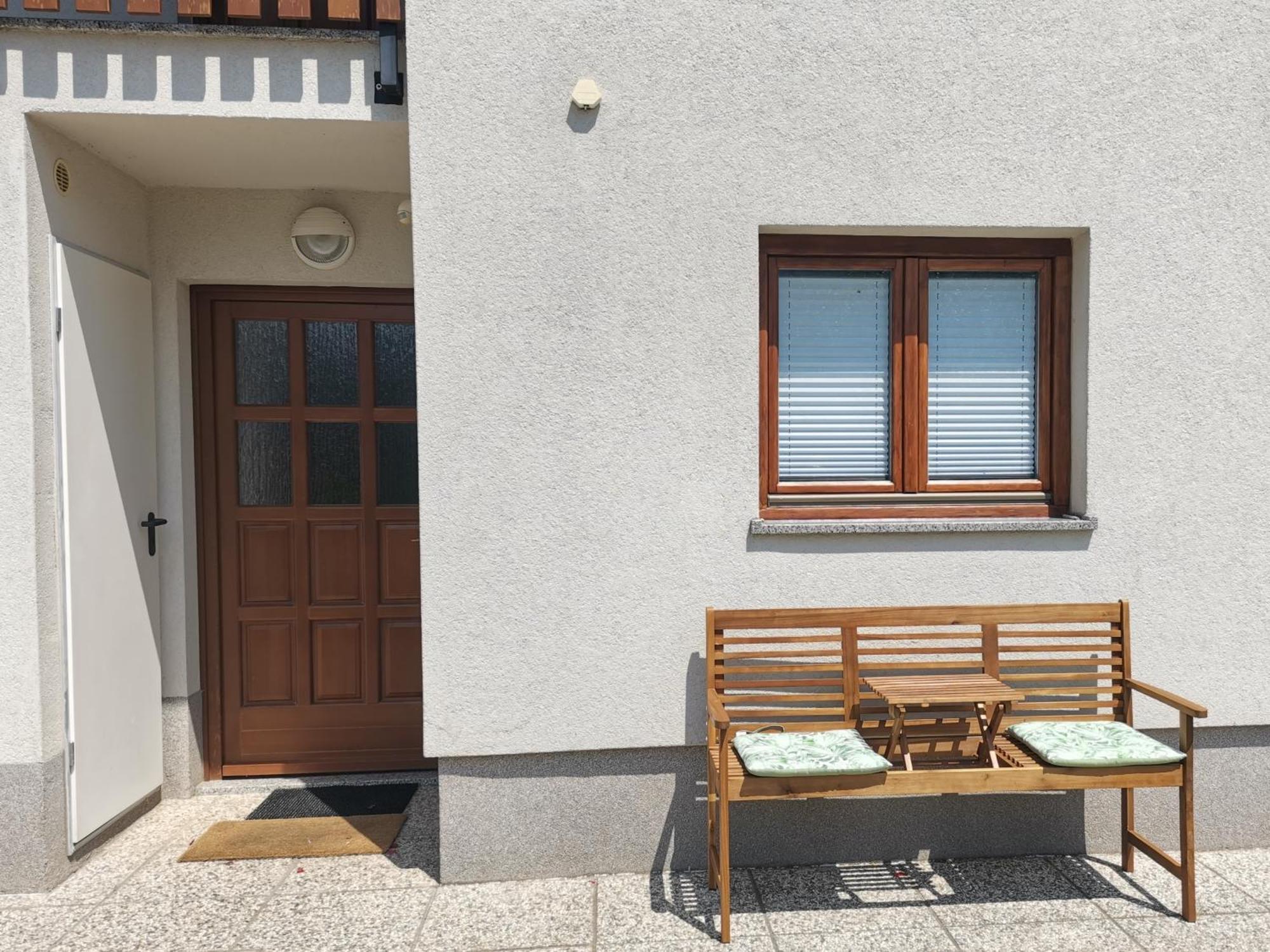 Apartma Ana Ida Srpenica Bagian luar foto